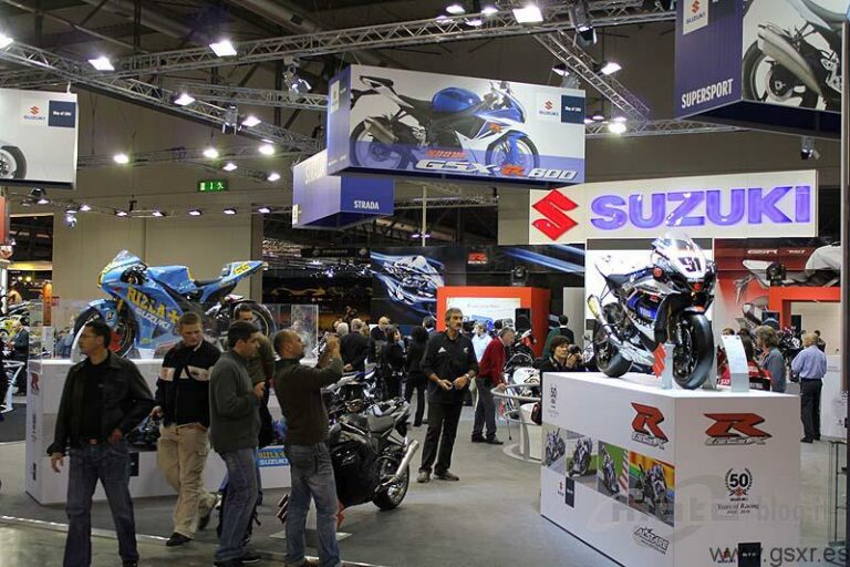 Stand de Suzuki Motor Corporation en EICMA 2010