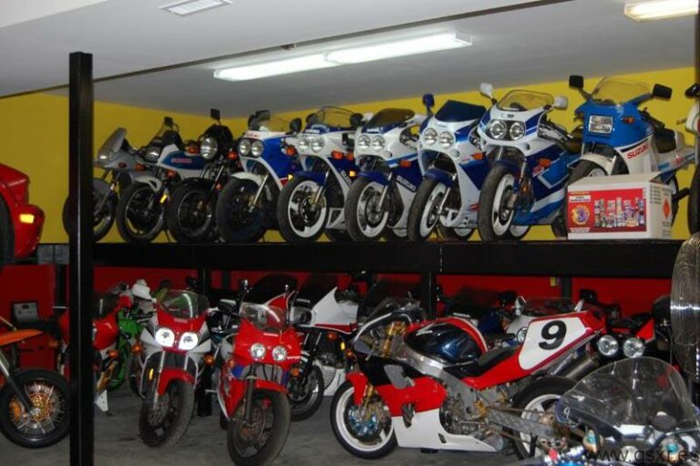 Coleccion de motos Suzuki GSXR