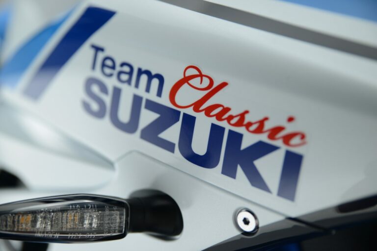 Team Classic Suzuki muestra la réplica Suzuki GSX-R1000R