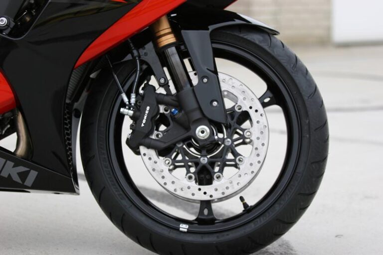 Suzuki GSX-R1000 2007 Specifications