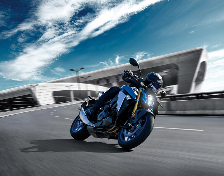 2021 Suzuki GSX-S1000 specifications
